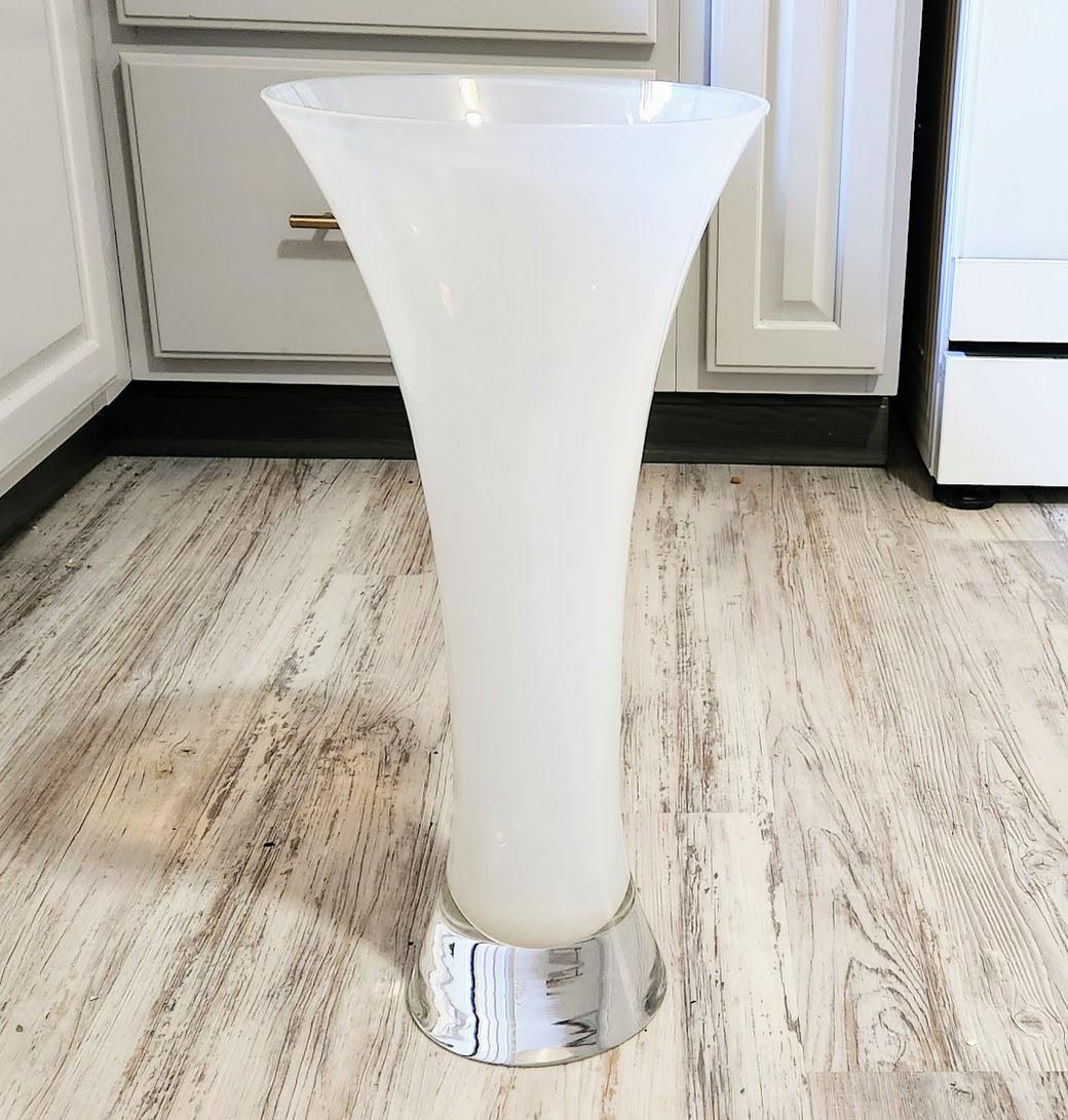 Italian DONGHIA SEGUSO Mid Century Modern Murano White Opaline Art Glass Trumpet Vase 18" x 8.5"