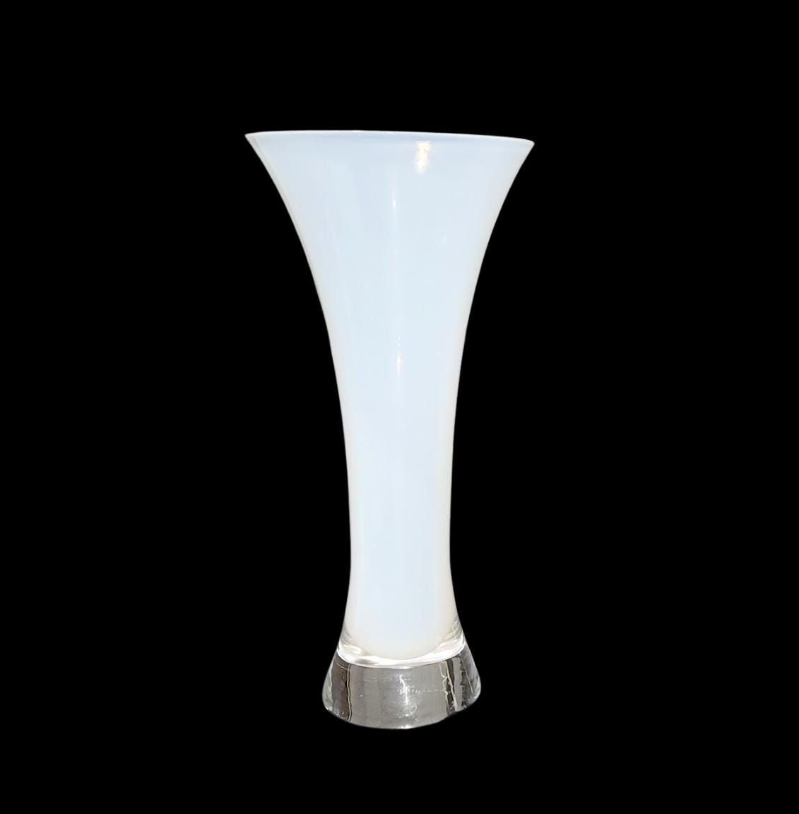 Italian DONGHIA SEGUSO Mid Century Modern Murano White Opaline Art Glass Trumpet Vase 18" x 8.5"
